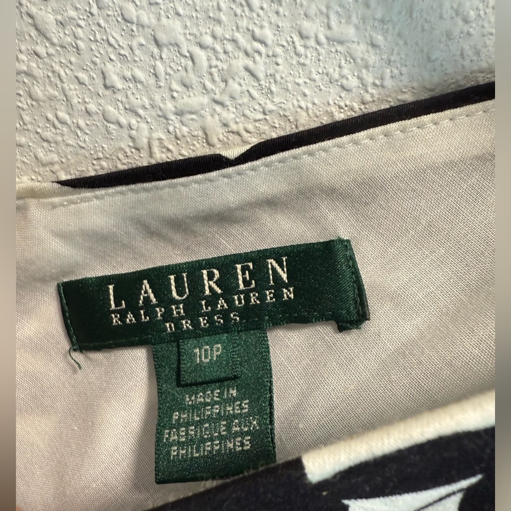 Lauren Ralph Lauren Black/White Floral Vines Sleeveless Fit & Flare Dress Sz(10P - Picture 7 of 7